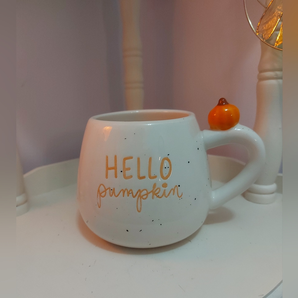 Dayna Lee Collection Mug Hello Pumpkin - Picture 3 of 5